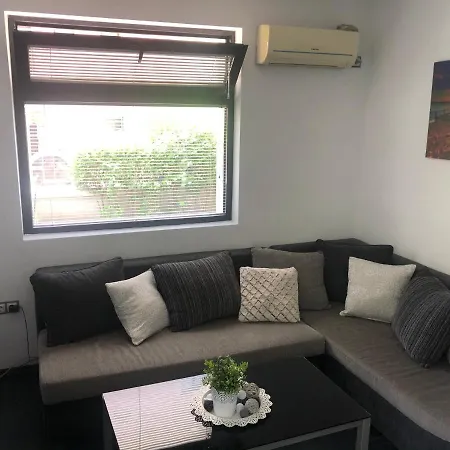 Apartment Sarafovo Beach Mit Terrasse *